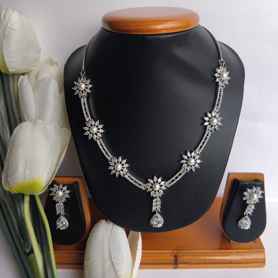 Crystal Petal Royale Set