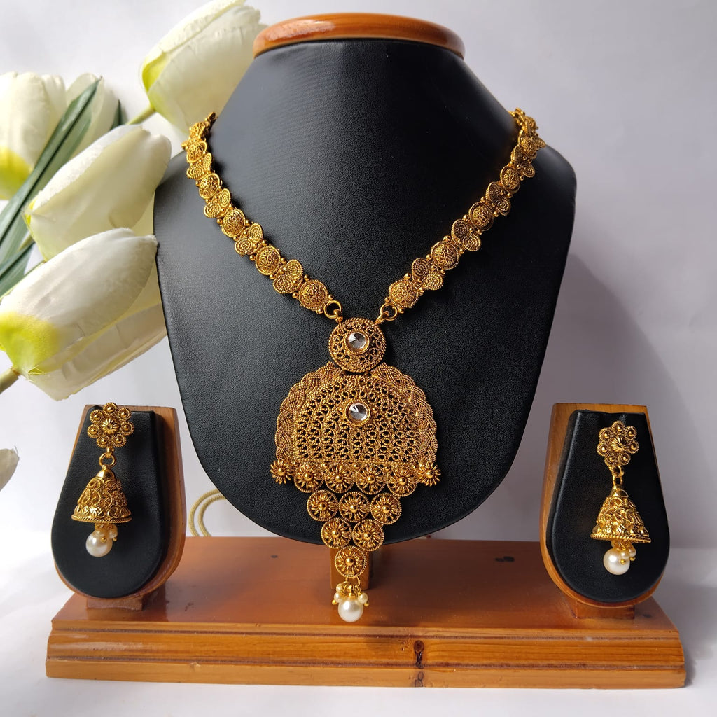 Golden Maharani Filigree Set