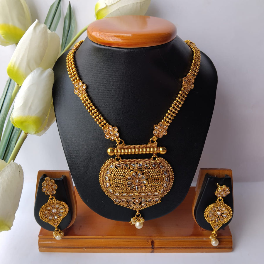 Golden Heirloom Oval AD Set